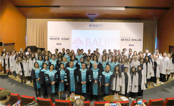 Diş Hekimliği Fakültesi 2022-2023 Beyaz Önlük Giyme Töreni Gerçekleşti